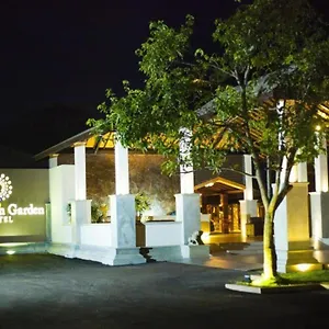 Hotel Full Moon Garden