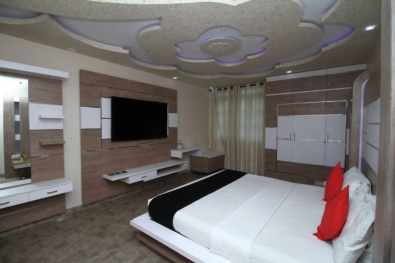 Royal Castle Hotel Негомбо Шри-Ланка